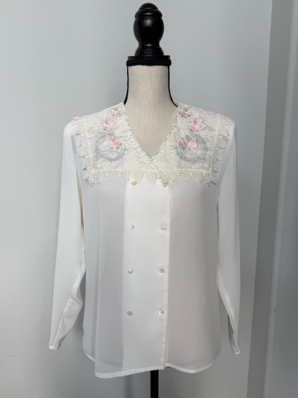 NICOLA Vintage Ivory Blouse with Pink Floral Lace Yoke